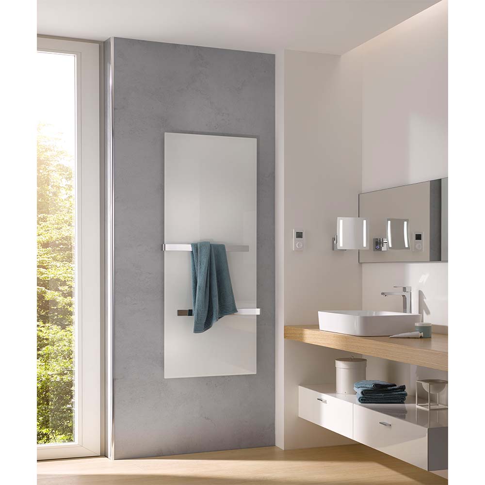 HSK Infrarot-Designheizkörper Retango mit weißer Glasfront 600 x 1500 mm-mit Aufputzempfänger Wand HSK Infrarot-Designheizkörper Retango mit weißer Glasfront 600 x 1500 mm-mit Aufputzempfänger Wand