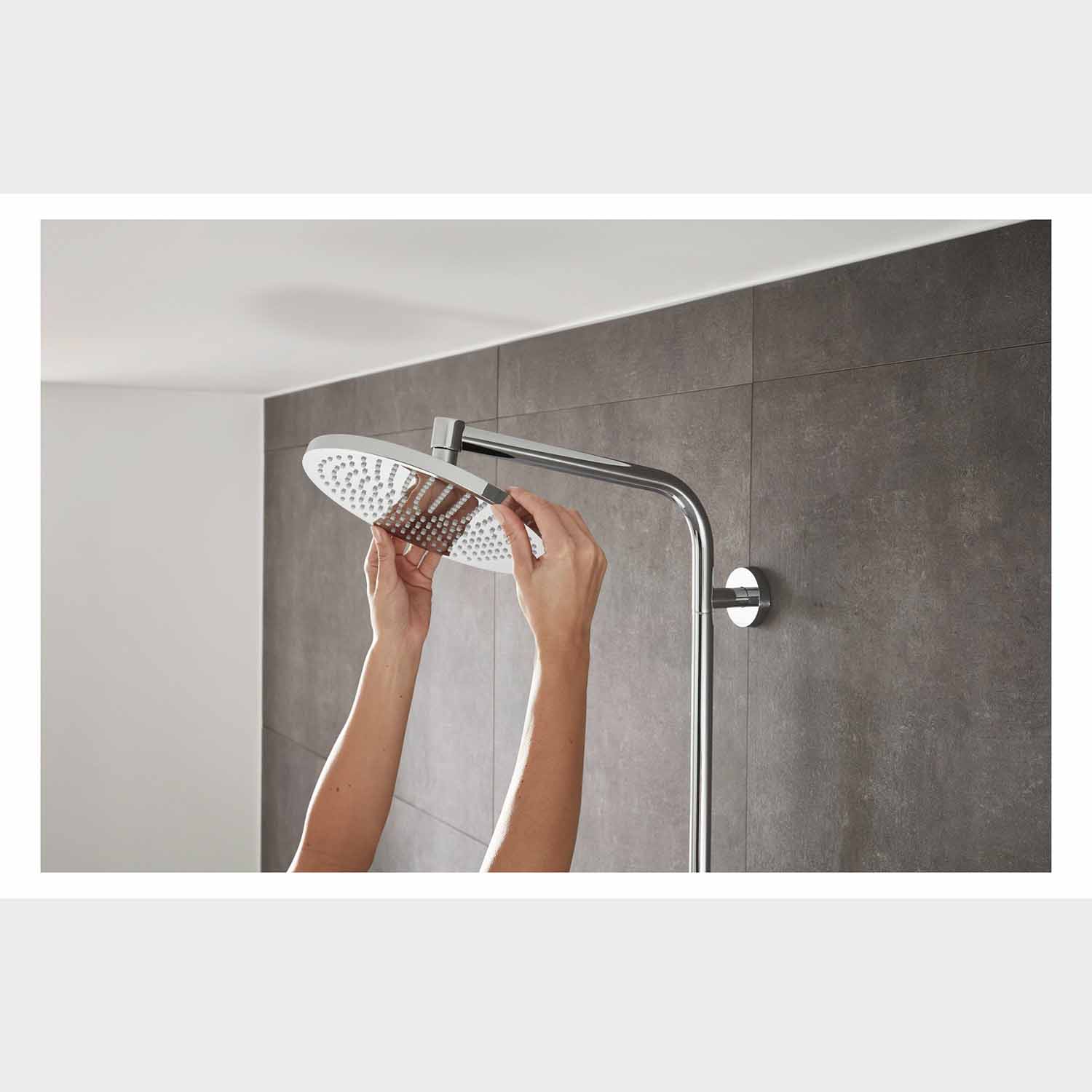Hansgrohe Crometta S 240 Regendusche Showerpipe mit Thermostat Chrom Hansgrohe Crometta S 240 Regendusche Showerpipe mit Thermostat Chrom
