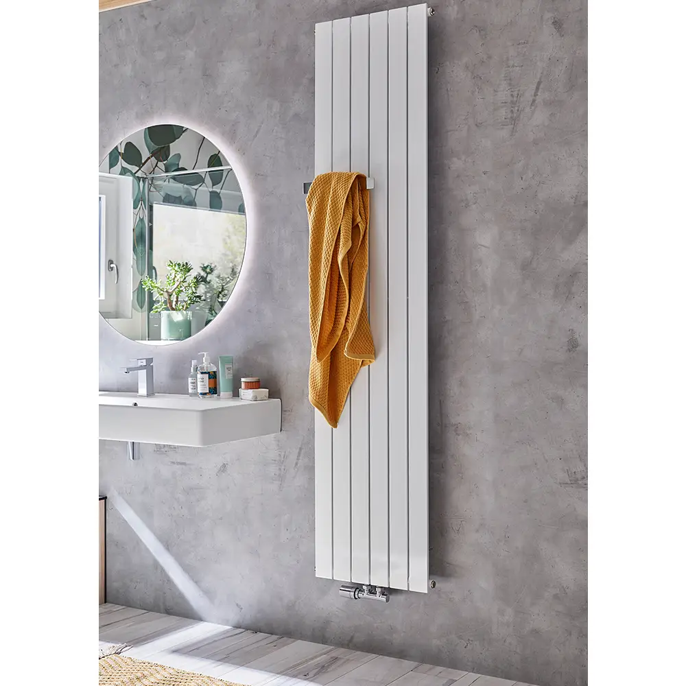 HSK Alto Designheizkörper Vertikal Mittelanschluss HSK Alto Designheizkörper Vertikal Mittelanschluss