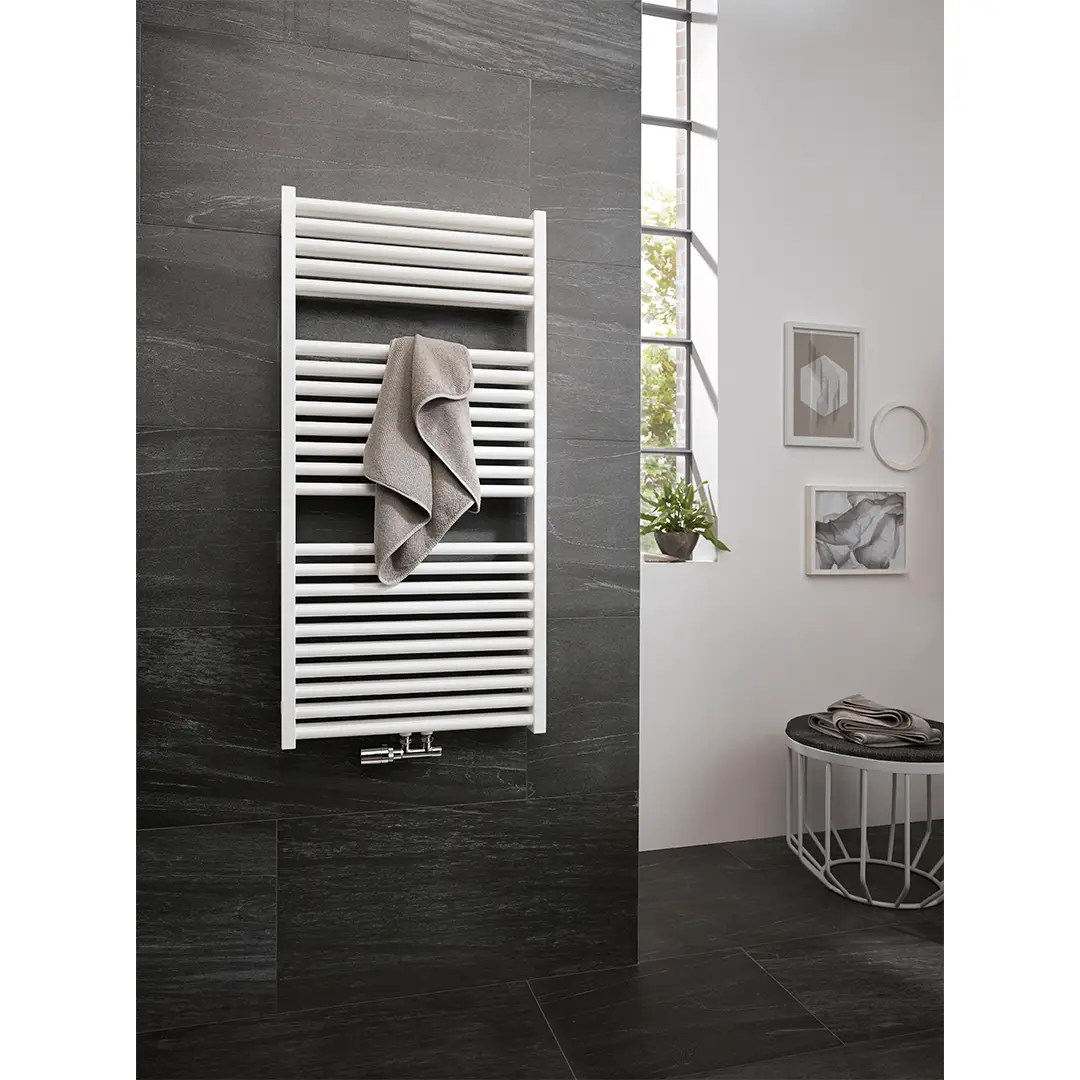 HSK Line Two Badheizkörper Handtuchheizkörper Mittelanschluß 600 x 1230 mm-schwarz-matt HSK Line Two Badheizkörper Handtuchheizkörper Mittelanschluß 600 x 1230 mm-schwarz-matt