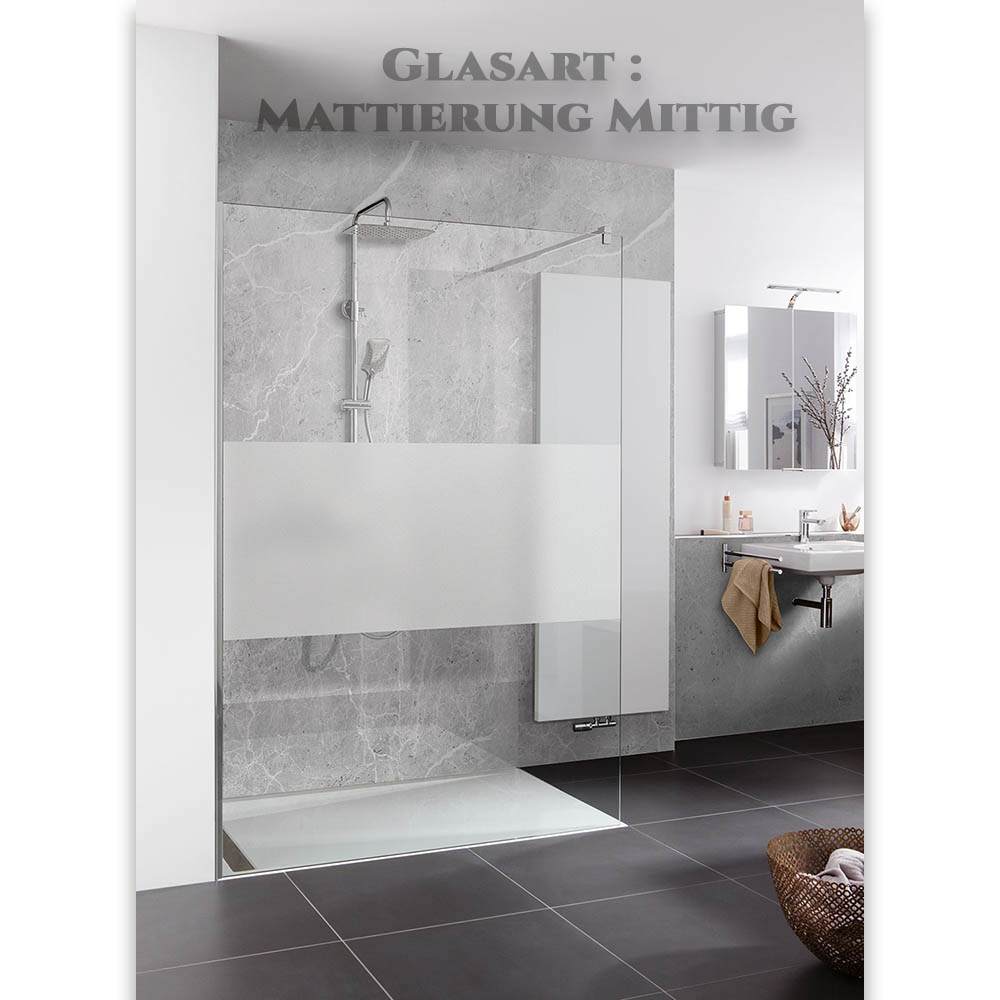 Eine Duschkabine aus mattiertem Glas mit einer zentralen transparenten Paneel ist in einem modernen Badezimmer zu sehen. Der Boden ist mit dunklen Fliesen ausgelegt, und im Hintergrund sind Waschbecken und Spiegel erkennbar. 

Text: -Glasart: Mattierung M