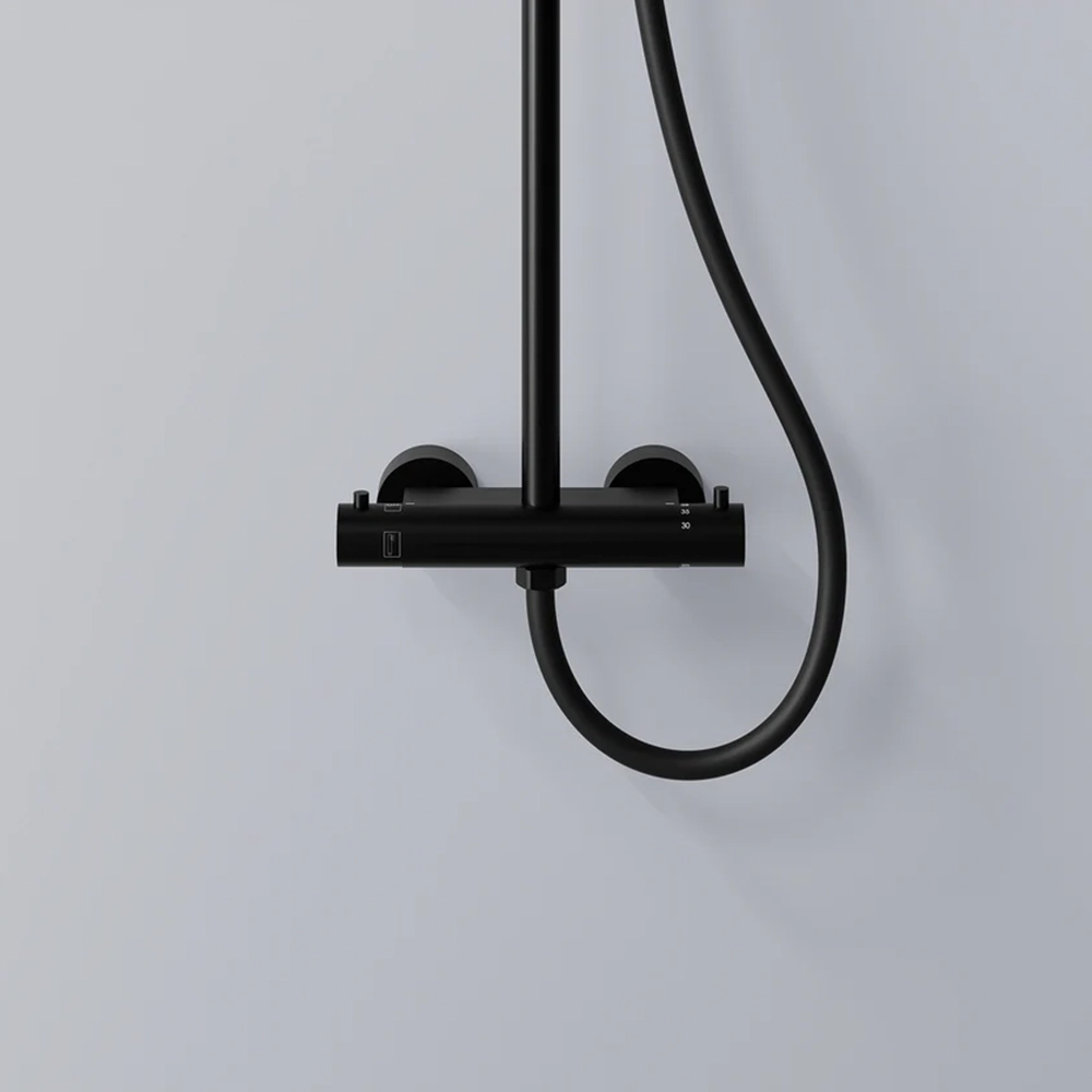 Steinberg Serie 100 Duschsystem Schwarz-matt